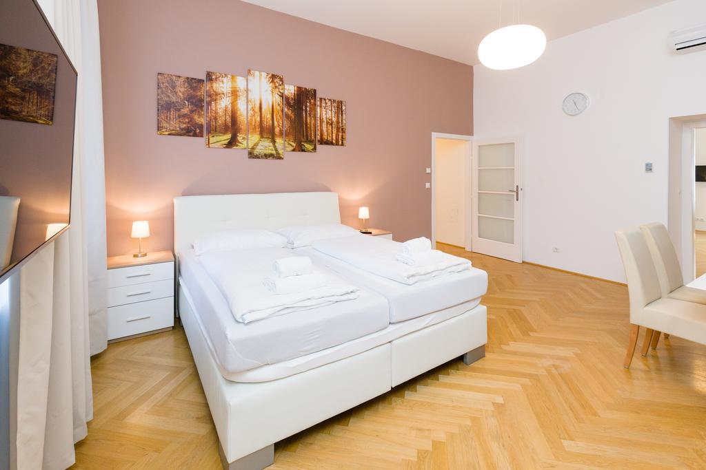 Apartament Yourapartment Center *
